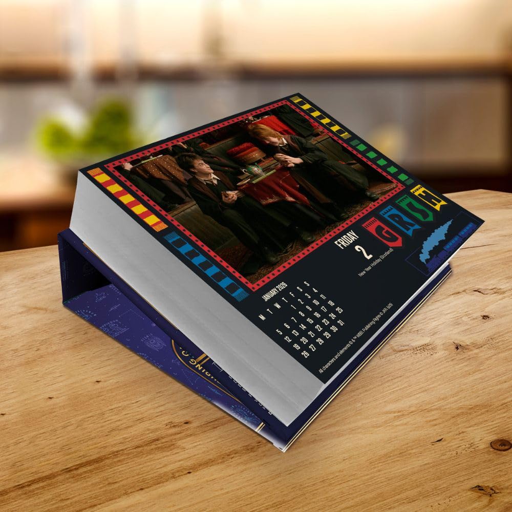 2026 Harry Potter - Daily Boxed Page-A-Day Calendar