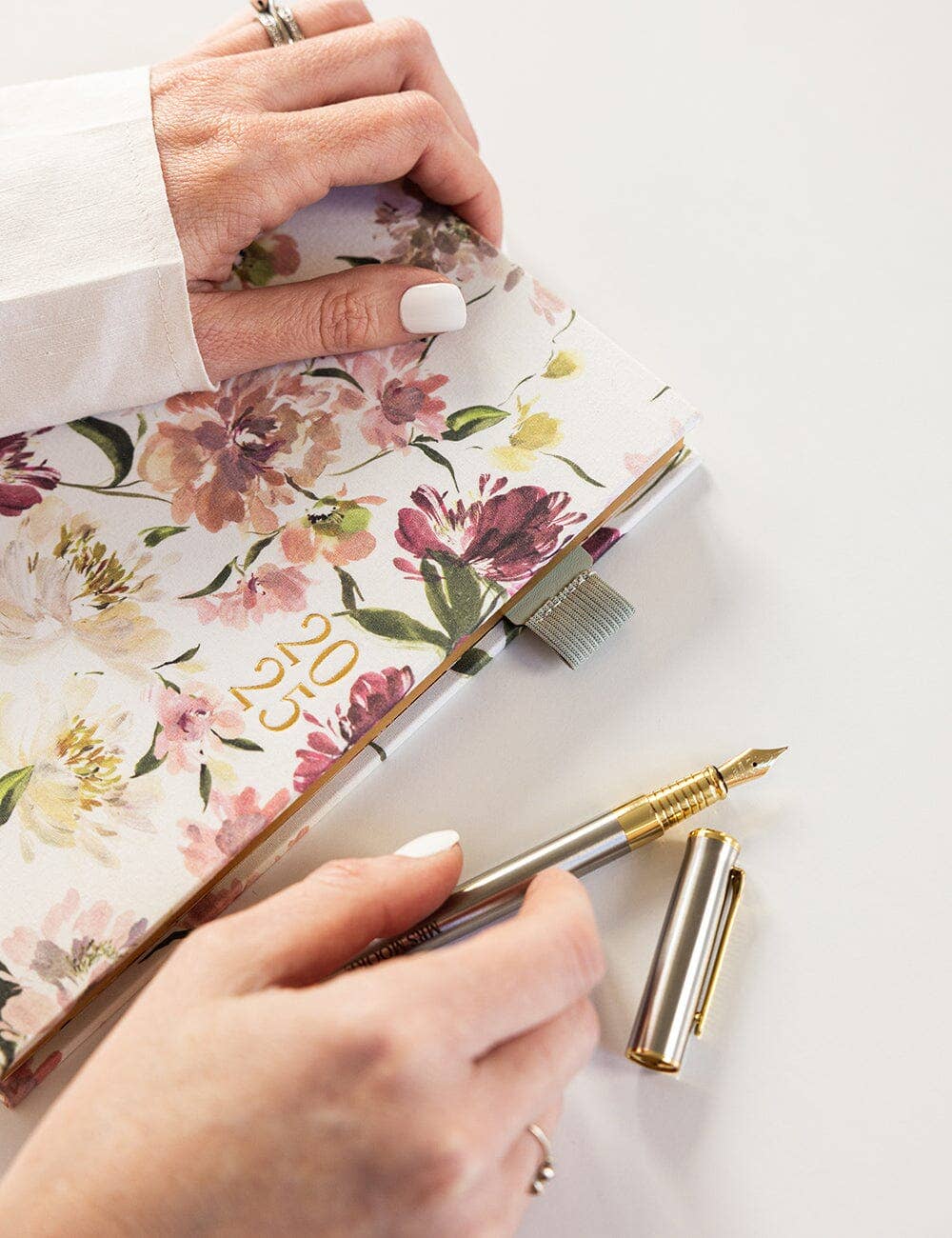 Silver Fountain Pen (Boxed)