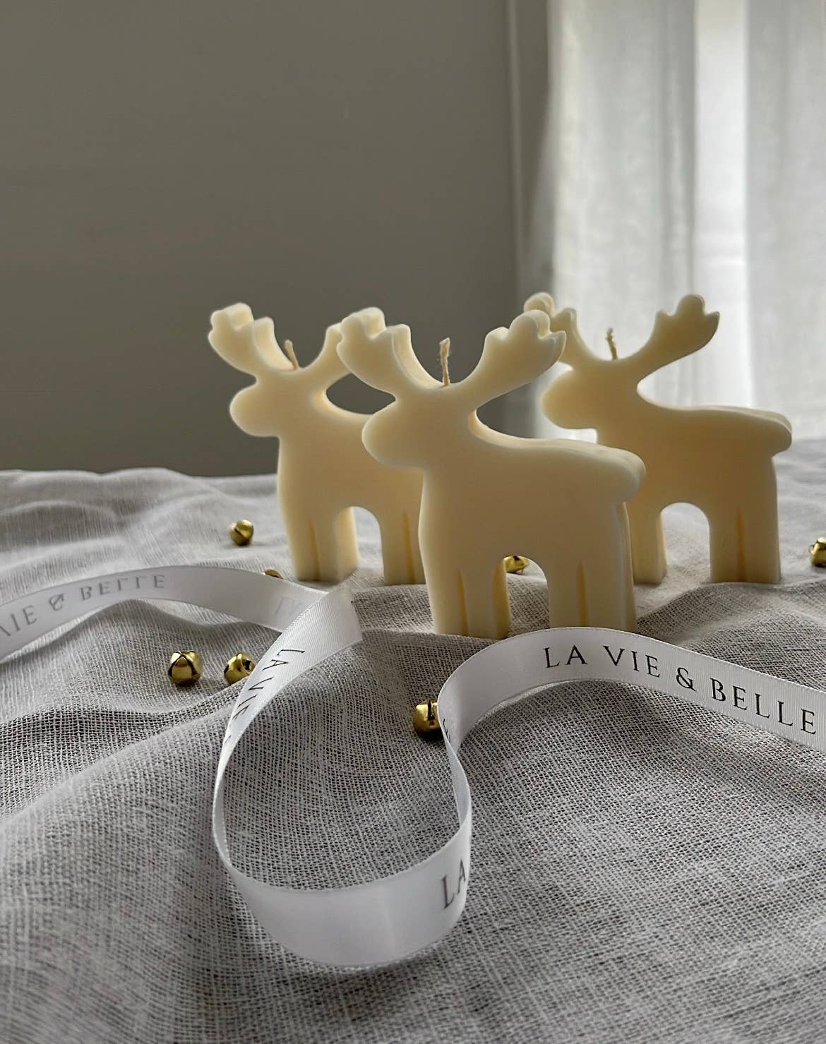 Reindeer Candle (Unscented) - Christmas Candles