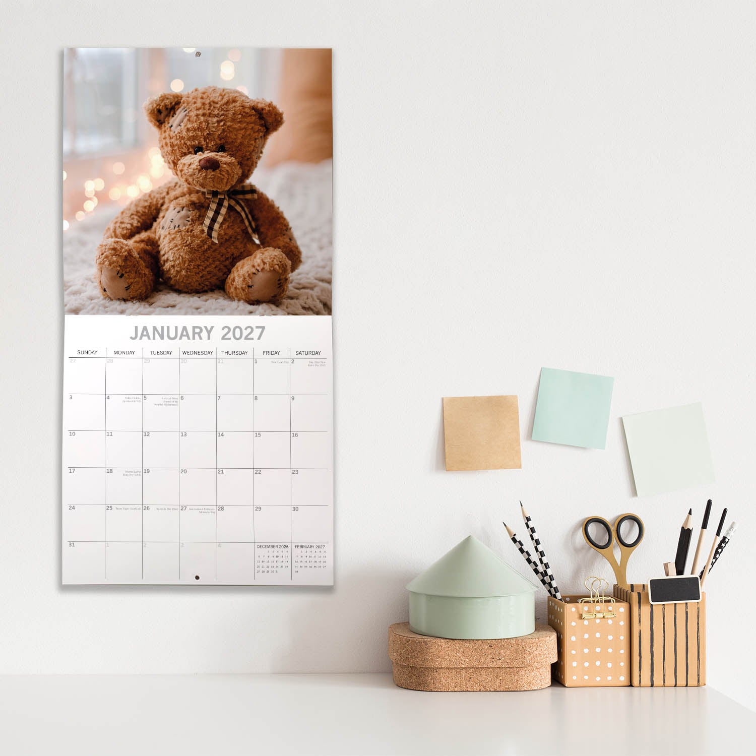 Lifestyle_Teddy_Bears_2027_Jan_LS.jpg